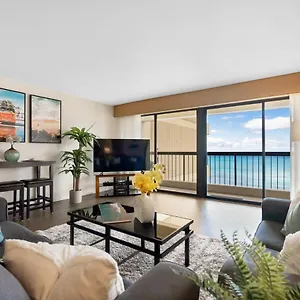 Spacious Waikiki 2br-ocean View-free Parking , Honolulu United States
