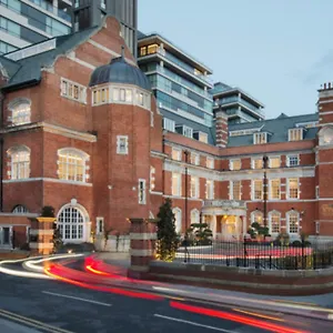 ***** Hotel The Lalit Storbritannien